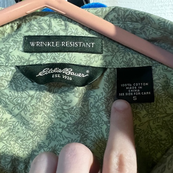 Eddie Bauer Button Up - Picture 3 of 5